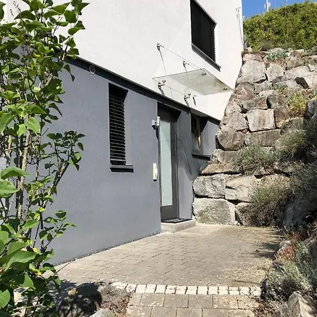 Apartment Exklusive M. Terrasse, Ruhig Gelegen Pfullingen